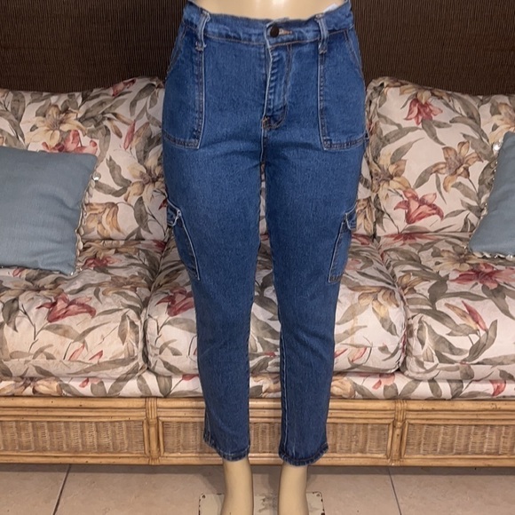 Celebrity Ace Blue Wash The MomsCargo Pocket Jeans - Picture 2 of 10